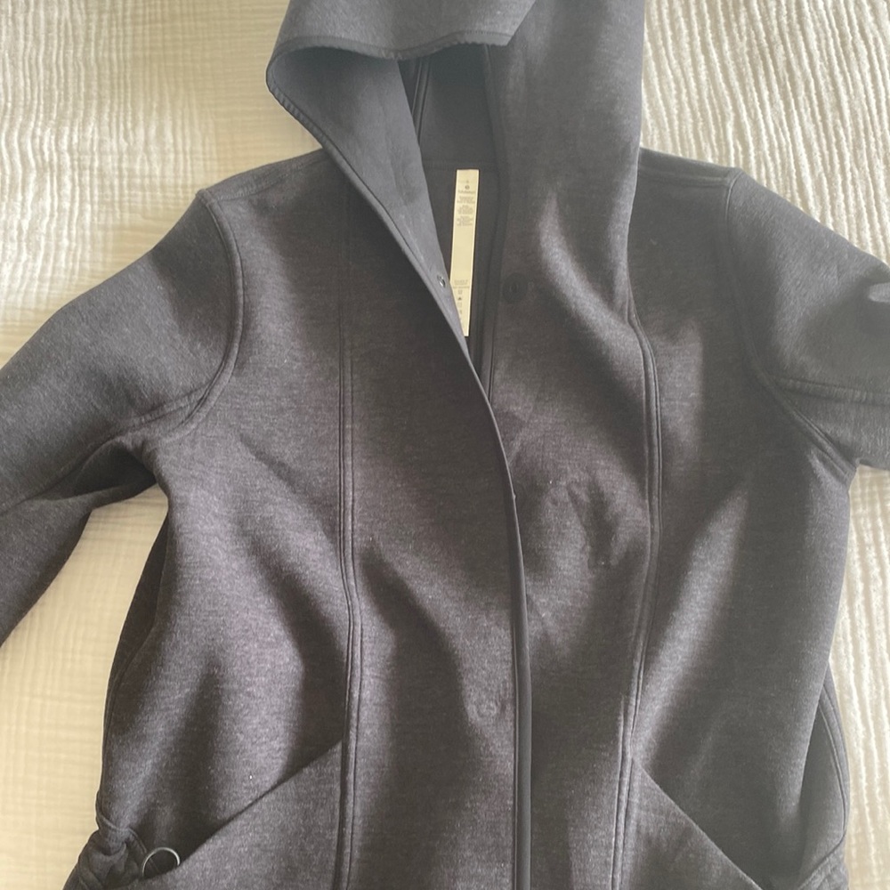 LULULEMON wrap coat light weight Reversible